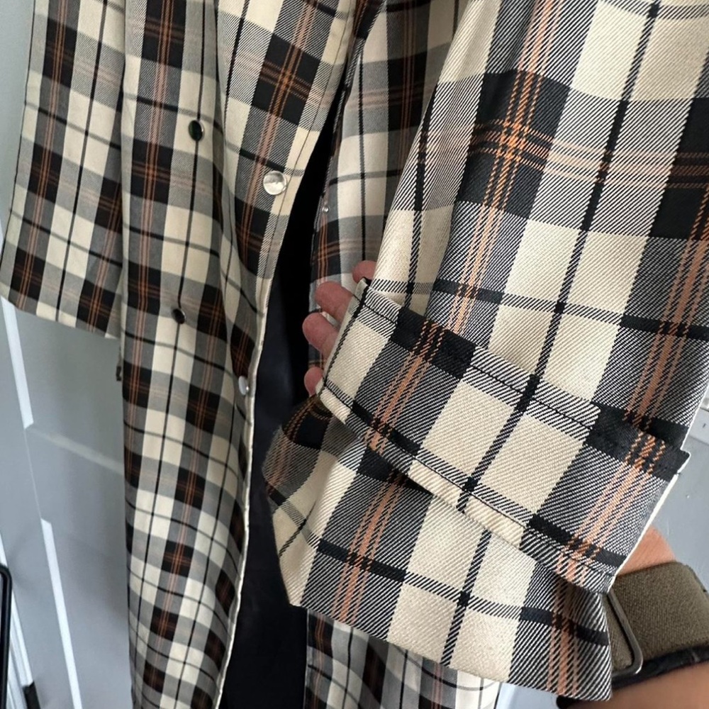 PrettyLittleThing Checkered Trench Coat - Beige and Dark Brown - Picture 3 of 5